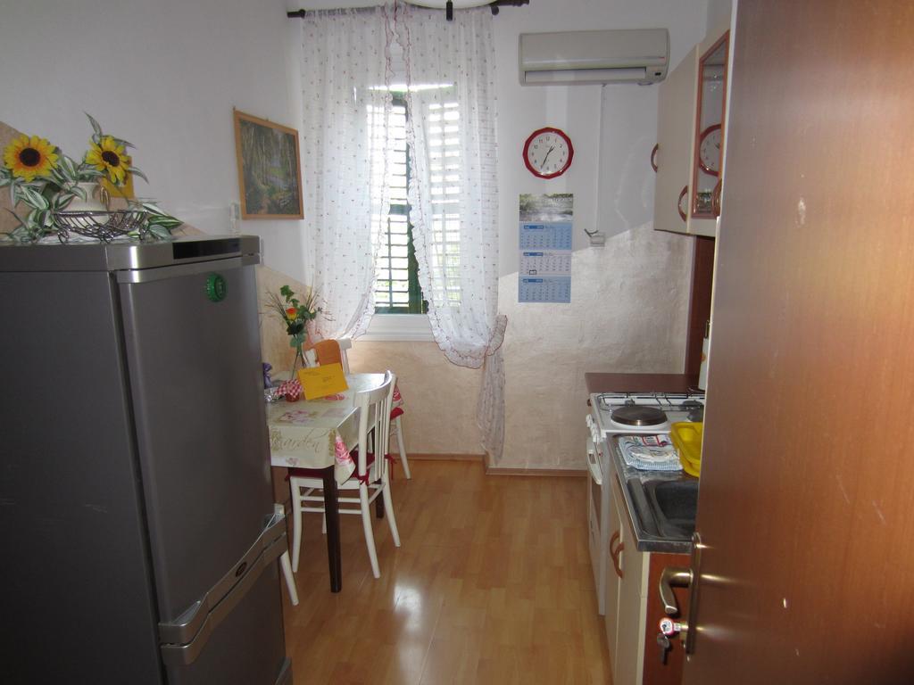 Apartment Retro III Koper Kamer foto